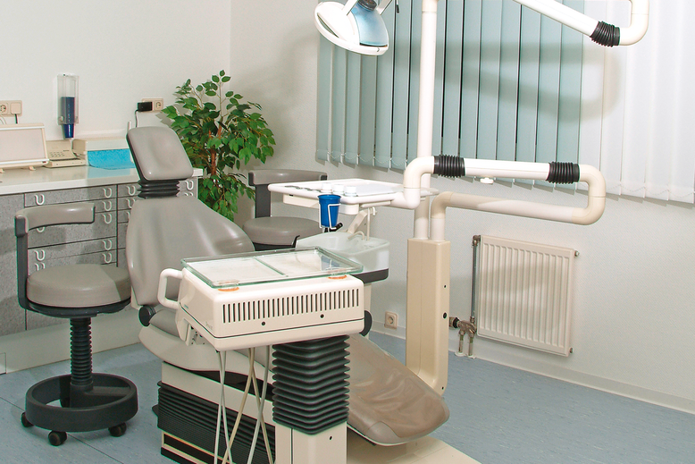Praxis für Zahnmedizin Ralf Kratz, Zahnarzt in Ortenberg – Foto 1 von 1