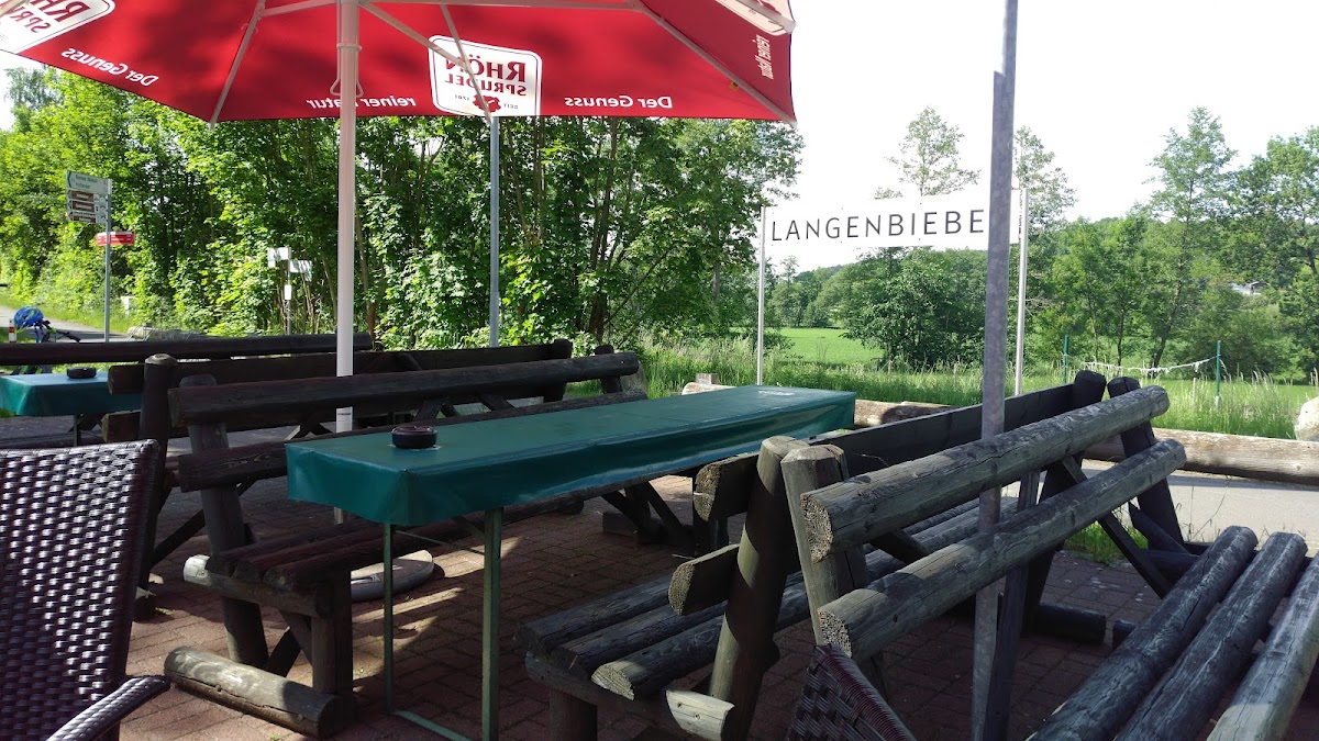 Radler-imbiss-biergarten. Langenbieber, Restaurant in Hofbieber