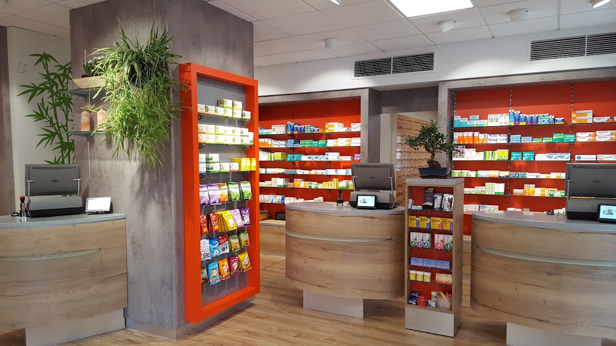 Rathaus Apotheke, Apotheke in Bischofsheim