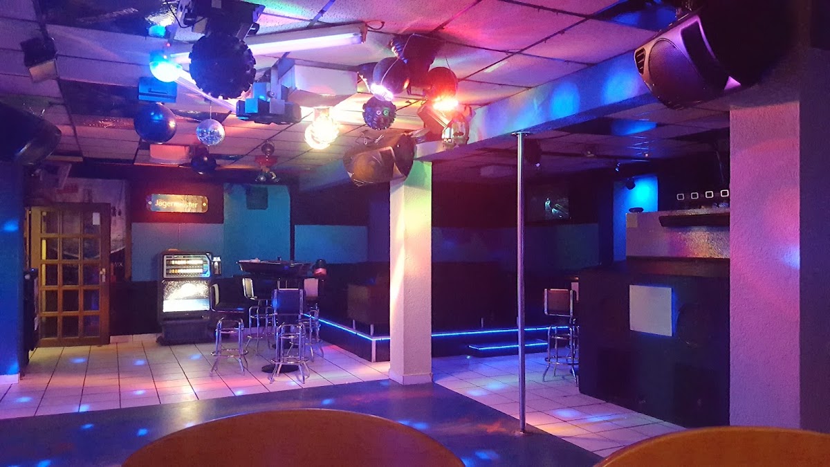 RealBlind, Restaurant in Gernsheim