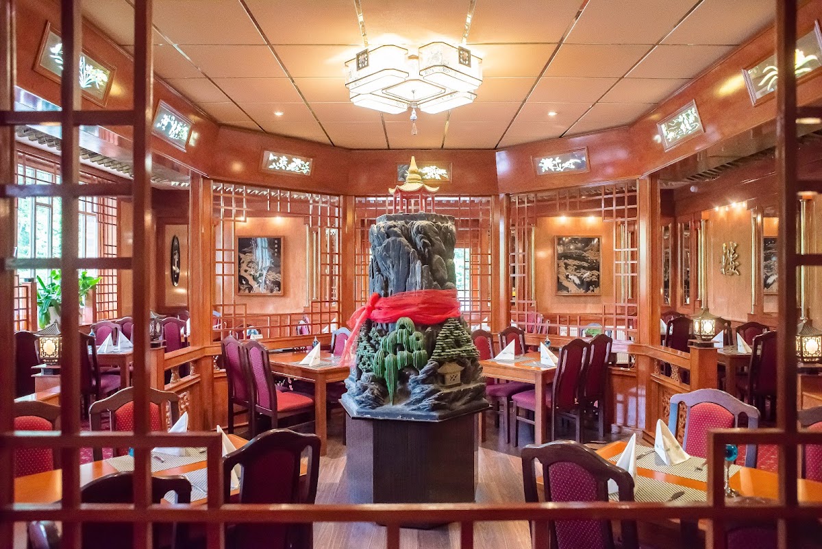 Restaurant Fine Easten Palast, Restaurant in Wettenberg – Foto 1 von 1