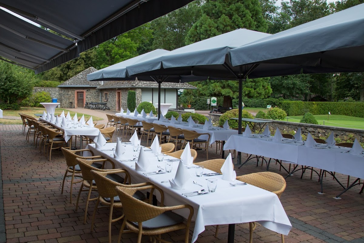 Restaurant Hotel am Golfplatz Hanau | GEBURTSTAG – FEIERN – HOCHZEITEN – FIRMEN EVENTS LOCATION, Restaurant in Hanau – Foto 1 von 1