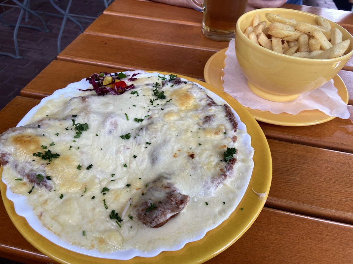 Restaurant Kikeriki, Restaurant in Wächtersbach – Foto 1 von 1