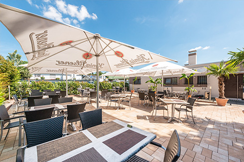 Restaurant & Pizzeria Tennisclub Schwalbach, Pizzeria in Schwalbach am Taunus