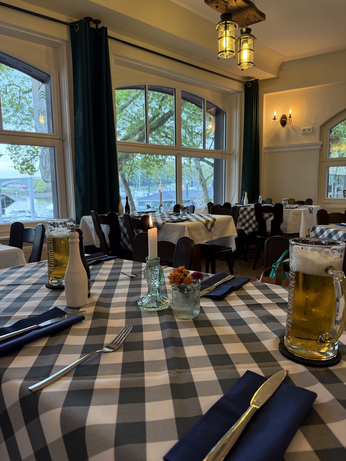 Restaurant Rheinhalle, Restaurant in Wiesbaden – Foto 1 von 1
