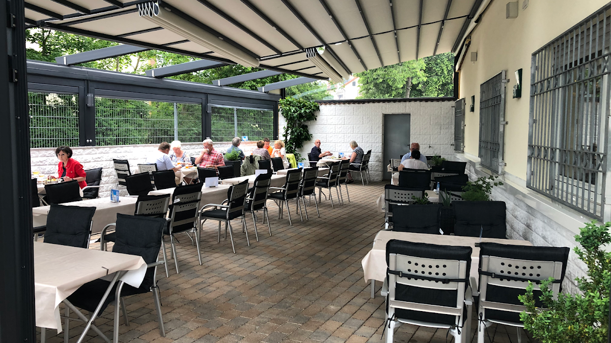 Restaurant Syrtaki (Boxerclub), Restaurant in Gießen – Foto 1 von 1