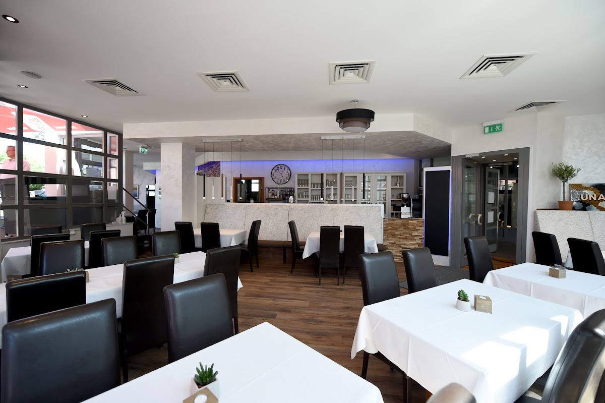 Restaurant UNA, Restaurant in Petersberg – Foto 1 von 1