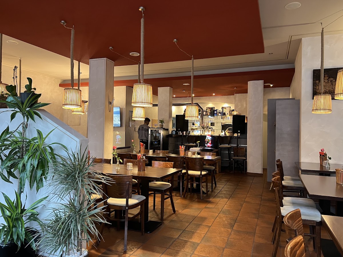 Restaurant Viet Nam PLUS, Restaurant in Lohfelden