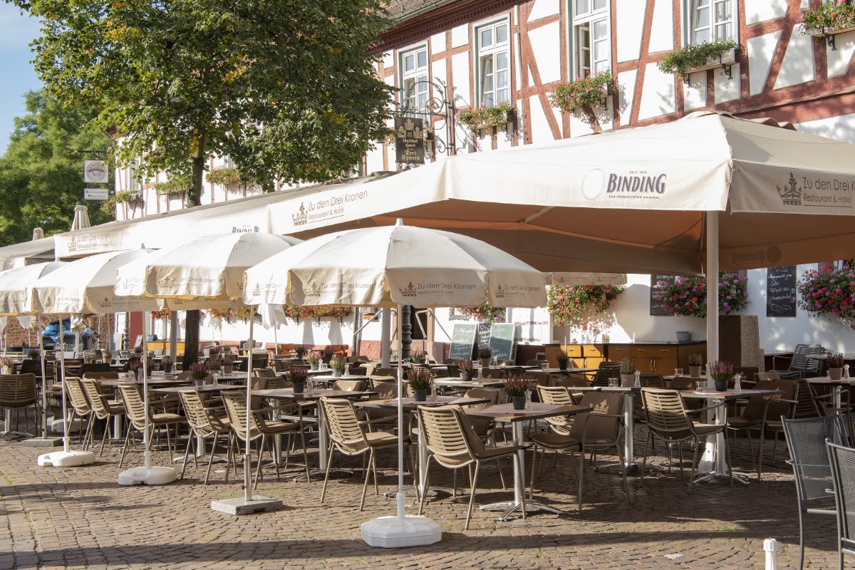 Restaurant Zu den Drei Kronen, Restaurant in Seligenstadt – Foto 1 von 1