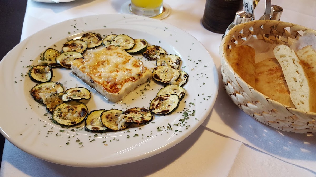 Restaurant zur Radsporthalle, Restaurant in Hainburg