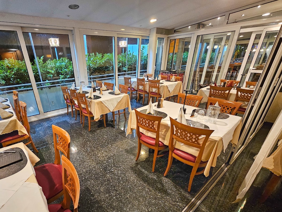 Ristorante Garda - Lieferung&Abholung - Darmstadt, Pizzeria in Darmstadt – Foto 1 von 1