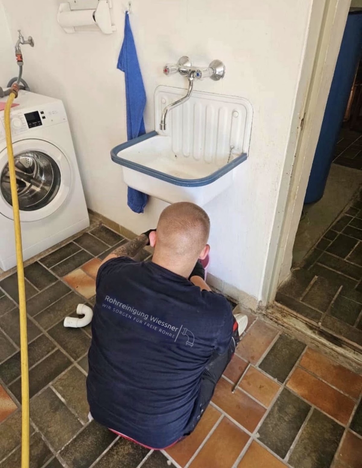 Rohrreinigung Wiessner 24 Std Notdienst Gießen, Rohrreinigung in Gießen – Foto 1 von 1