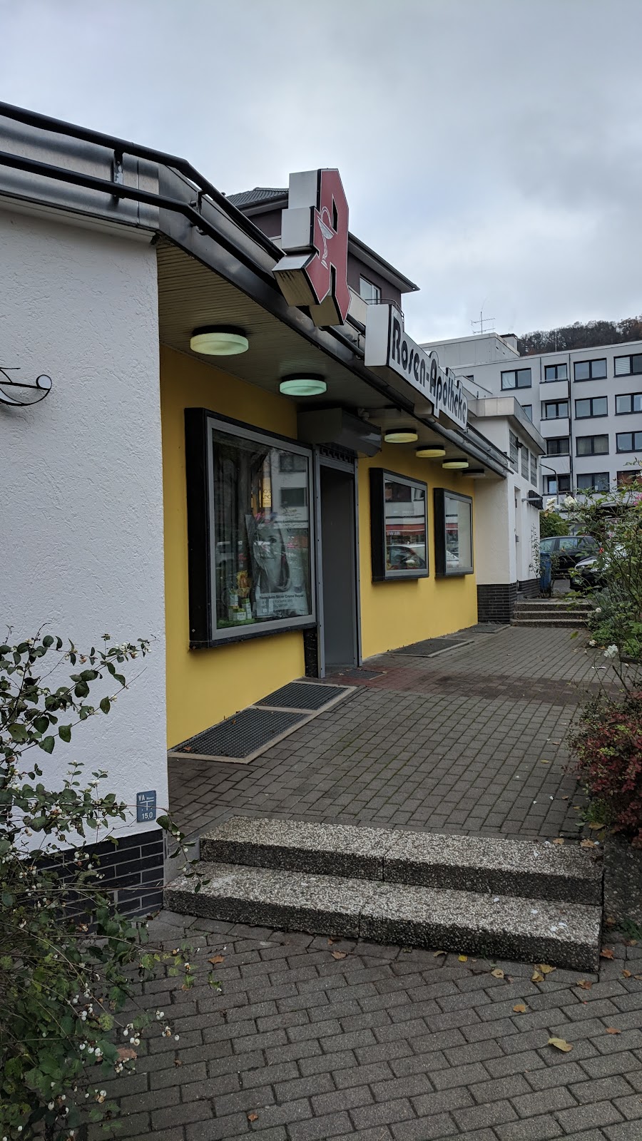 Rosen-Apotheke am Wilhelmsplatz, Apotheke in Marburg