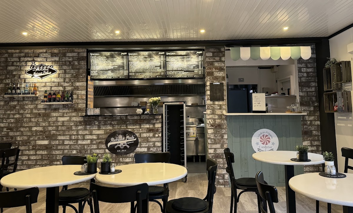 Ruhrpott Perle Currywurst, Restaurant in Nidderau – Foto 1 von 1