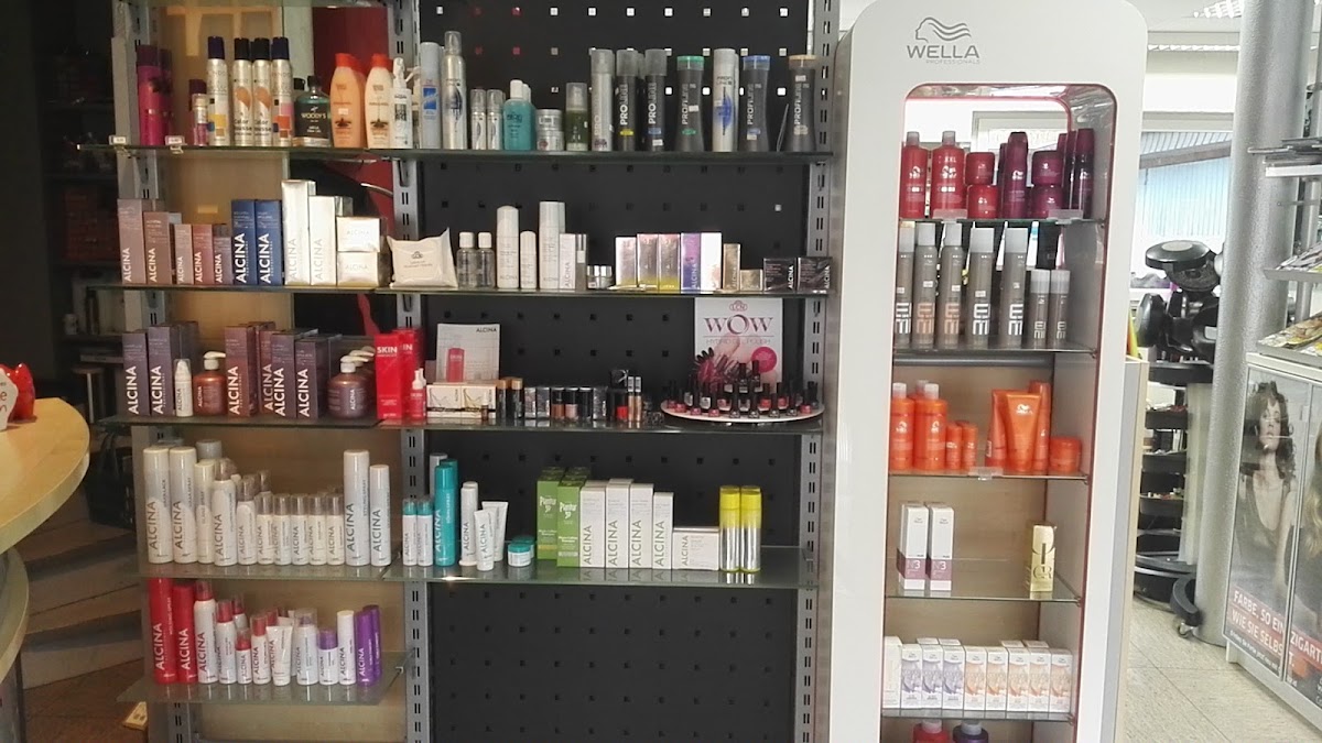 Salon Pilger, Friseur in Frankenau
