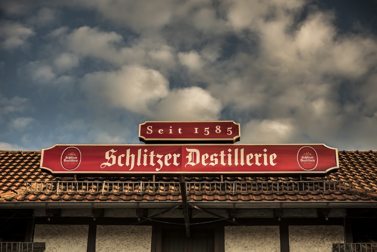 Schlitzer Destillerie - Schlitzer Korn- & Edelobstbrennerei GmbH in Schlitz