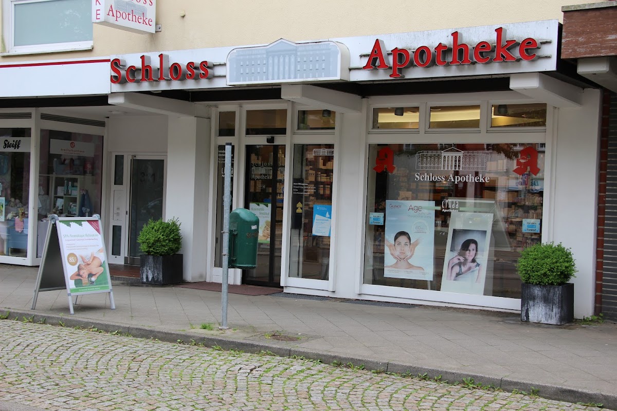 Schloss Apotheke und Kosmetikinstitut, Apotheke in Kassel