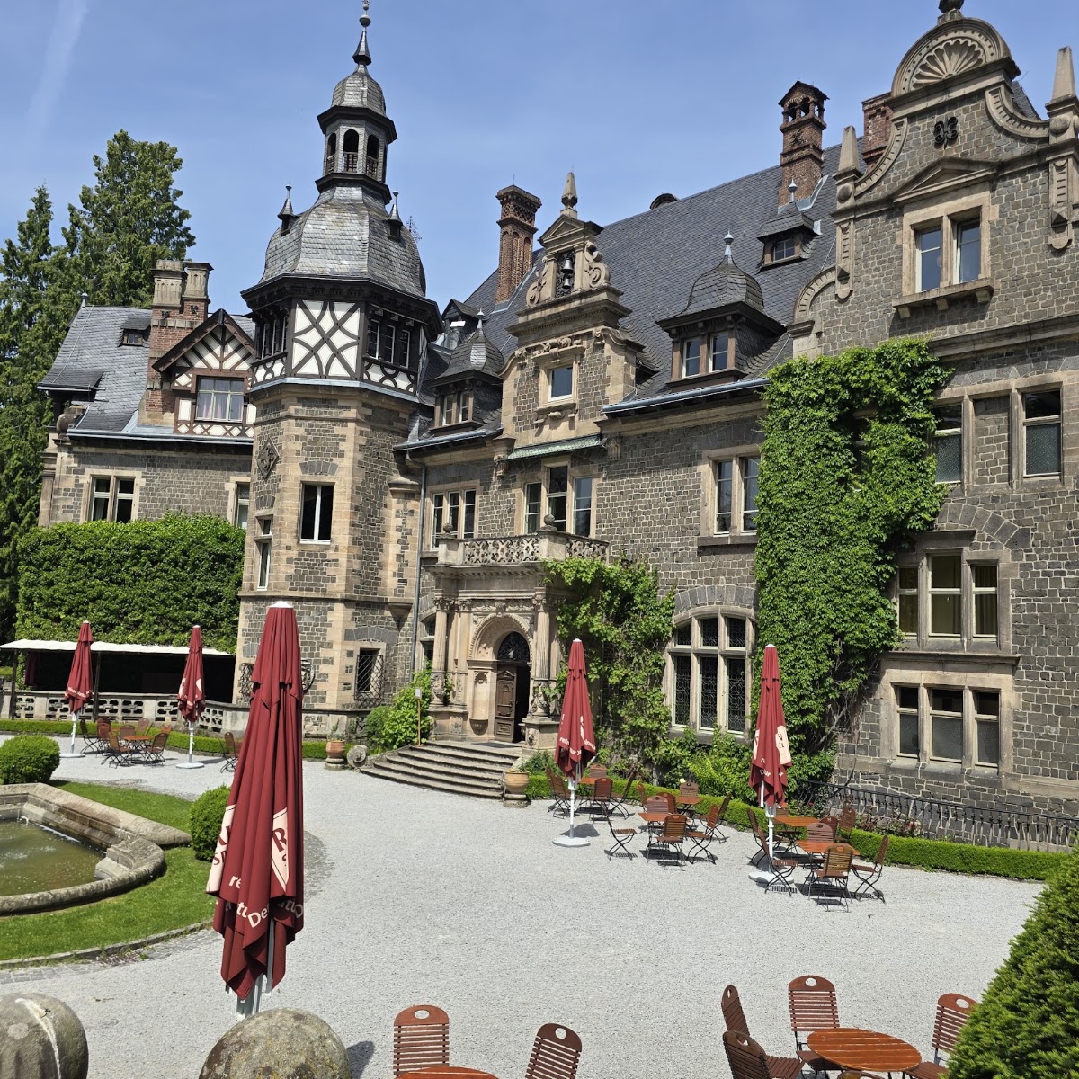 Schloss Rauischholzhausen, Restaurant in Ebsdorfergrund