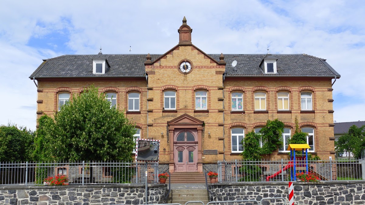 Schule Wenings, Schule in Gedern