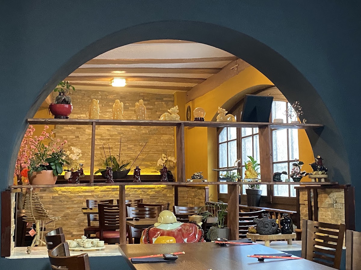 Six Aight Sushi & Noodle Bar, Restaurant in Bad Soden-Salmünster – Foto 1 von 1