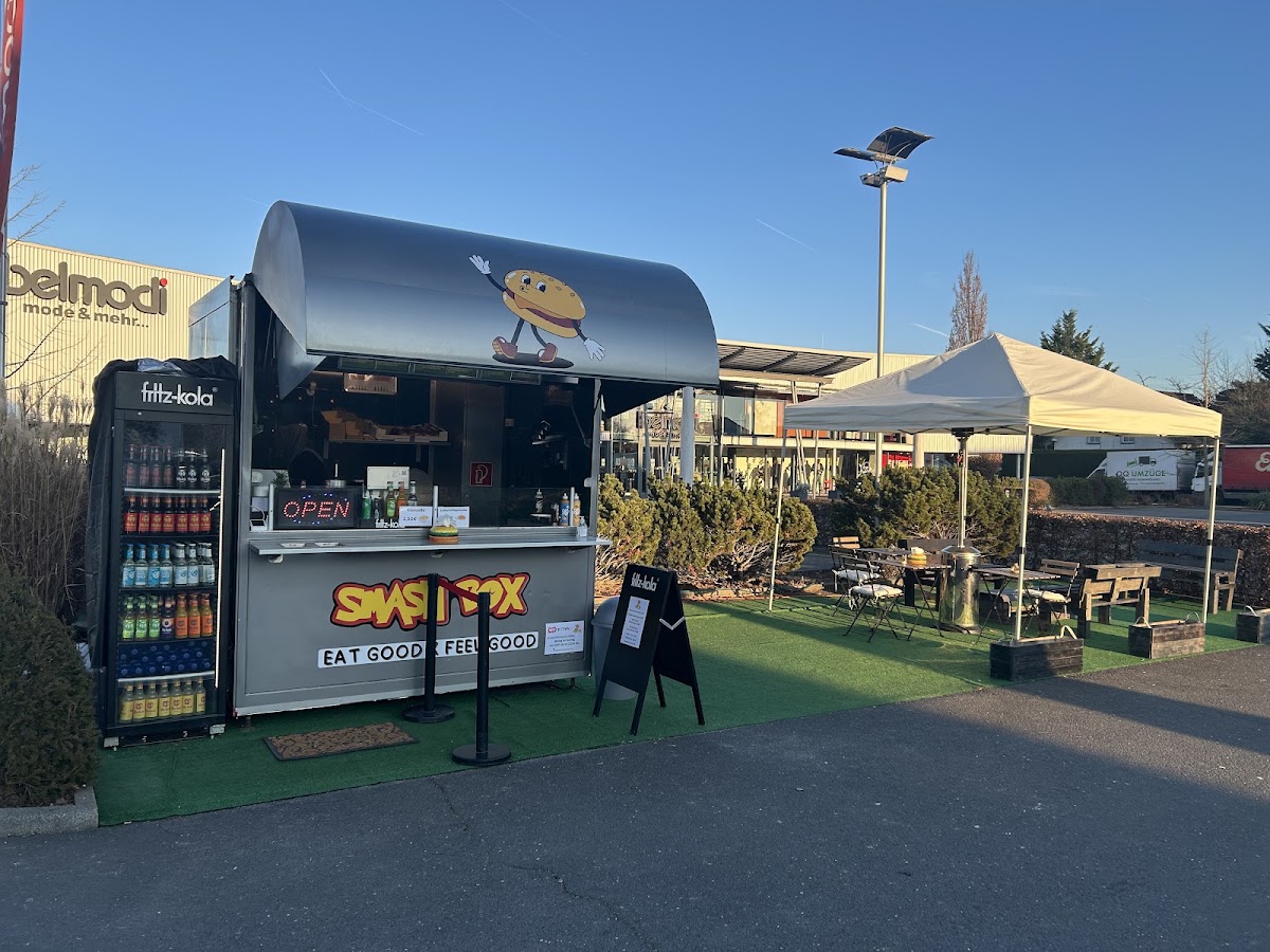Smash Box, Restaurant in Groß-Zimmern