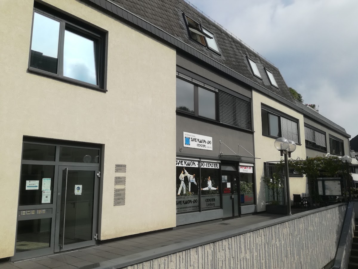 Sprache und Bildung GmbH, Schule in Limburg an der Lahn