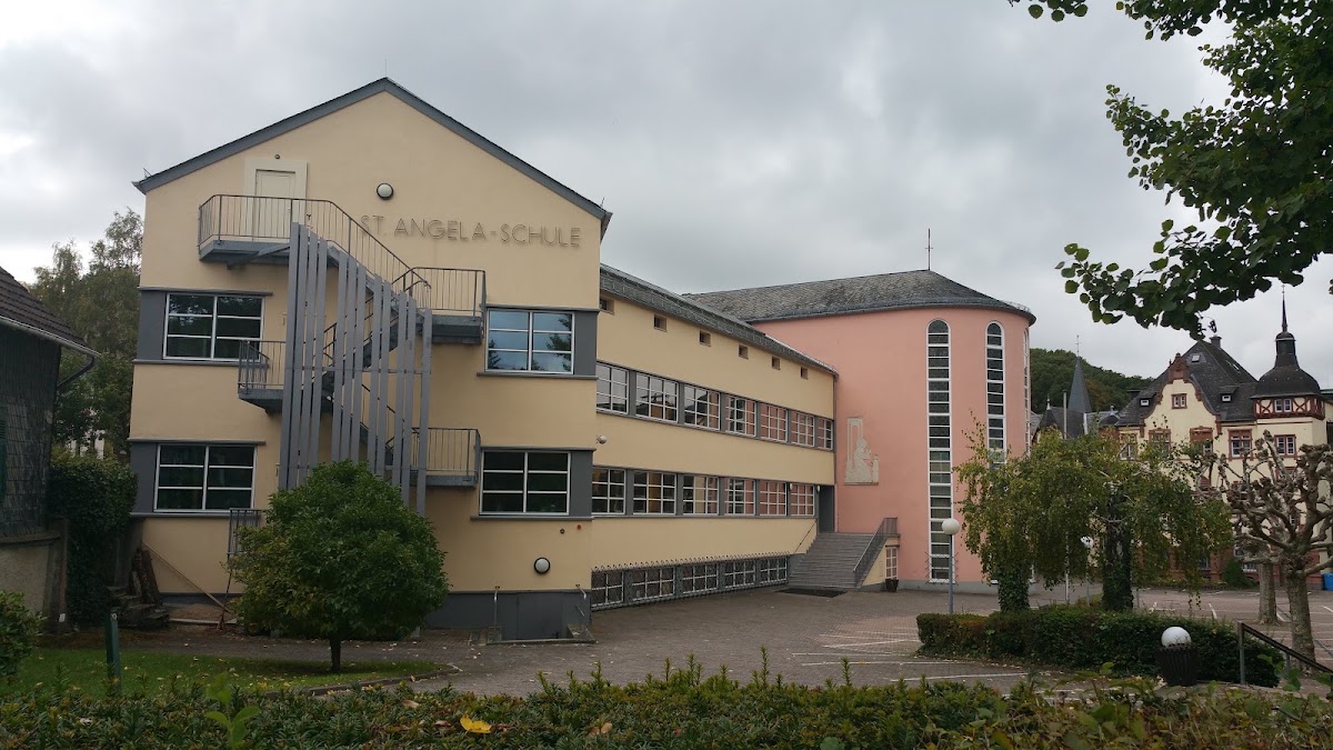 St.-Angela-Schule, Schule in Königstein im Taunus
