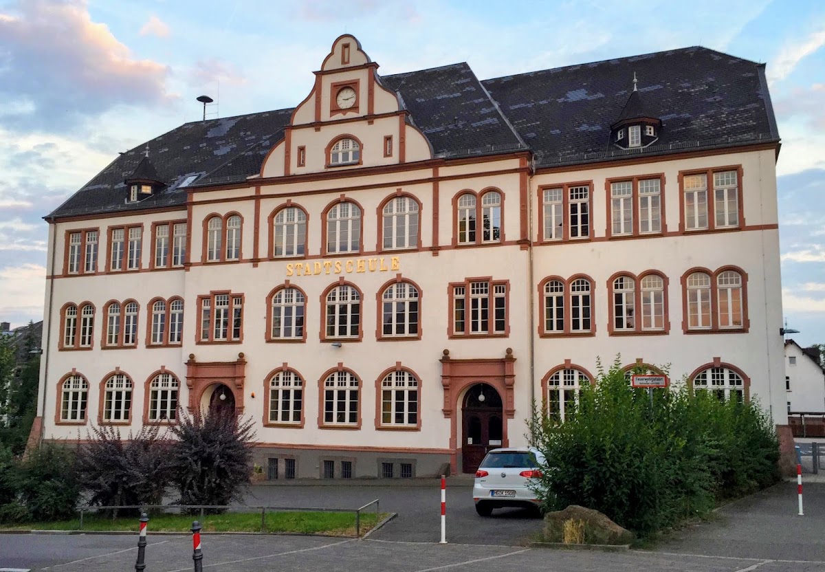 Stadtschule an der Wilhelmskirche, Schule in Bad Nauheim