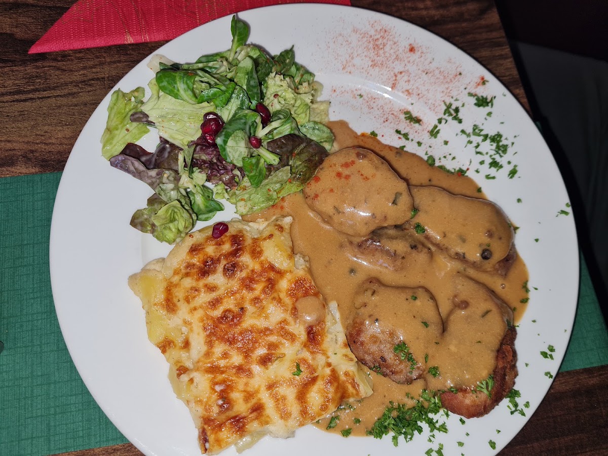 Starkenburg Restaurant & Biergarten, Restaurant in Fürth – Foto 1 von 1