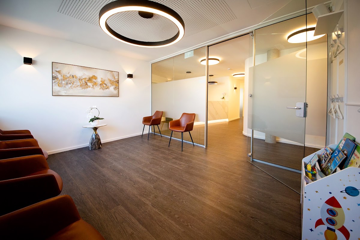 Sunsmile Dental | Zahnarztpraxis für die gesamte Wetterau, Zahnarzt in Wöllstadt