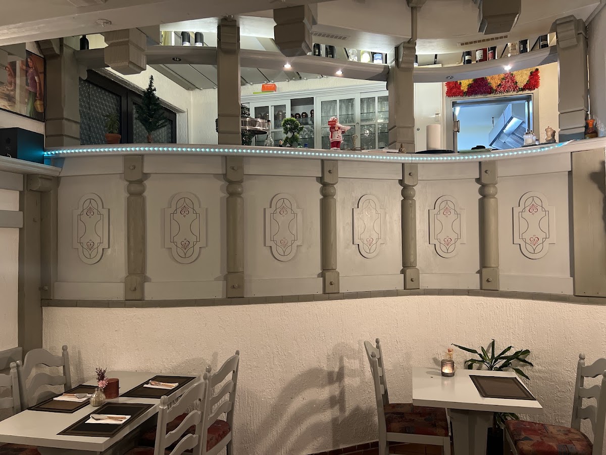 Tandoori - Indian Restaurant, Pizzeria in Laubach