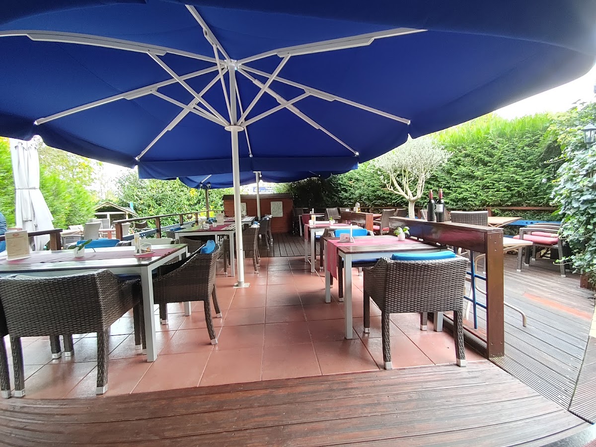 Taverna Olympia, Restaurant in Steinbach (Taunus)