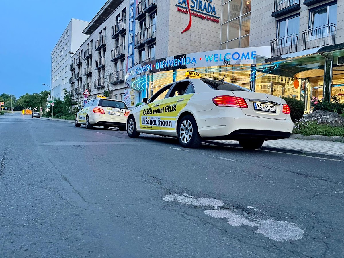 Taxi Lübon Kassel, Taxi in Kassel – Foto 1 von 1