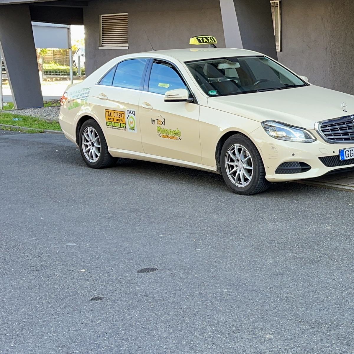 Taxi Muneeb Ginsheim-Gustavsburg, Taxi in Ginsheim-Gustavsburg – Foto 1 von 1