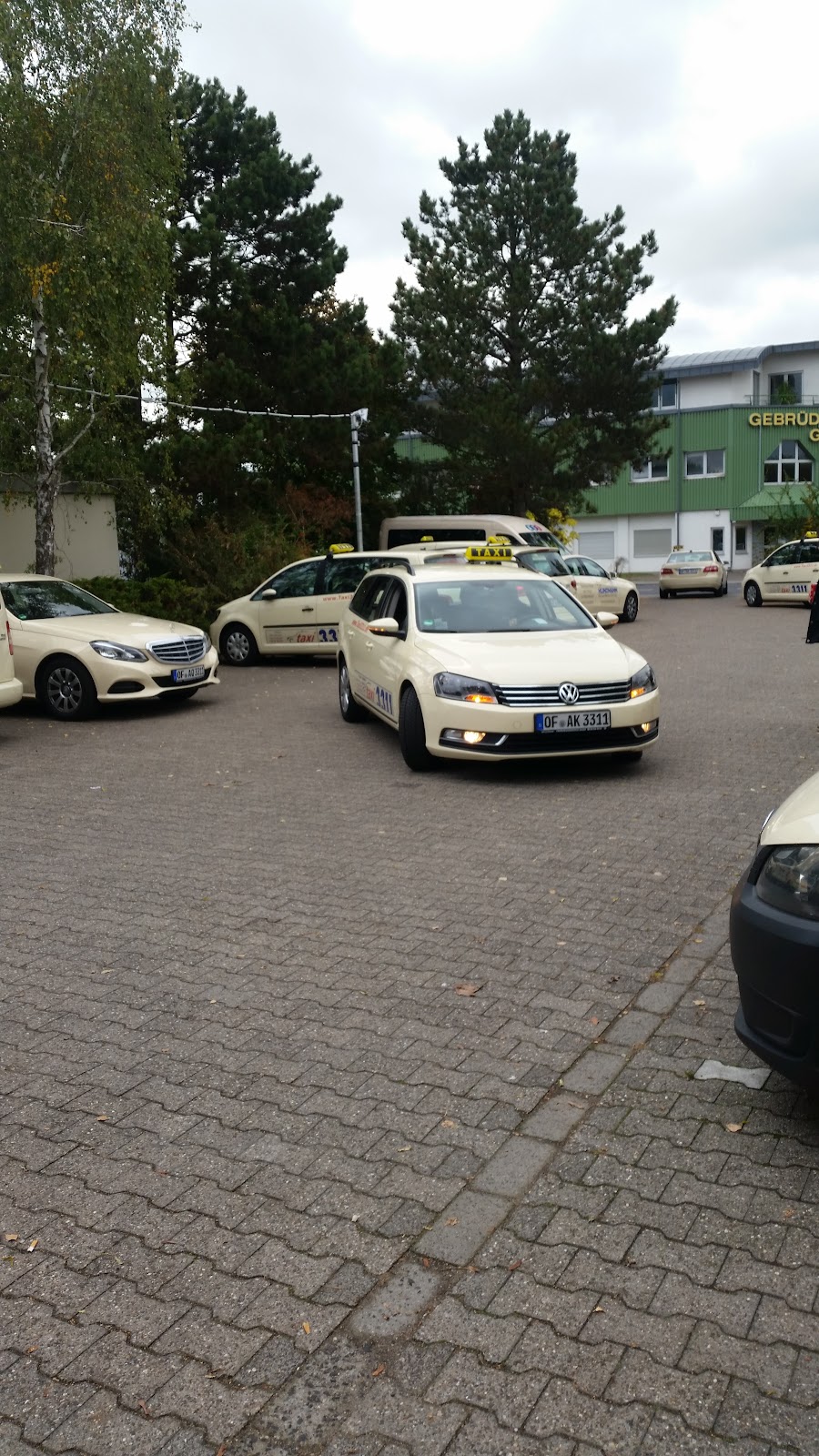 Taxi-Umland Service GmbH, Taxi in Dietzenbach – Foto 1 von 1