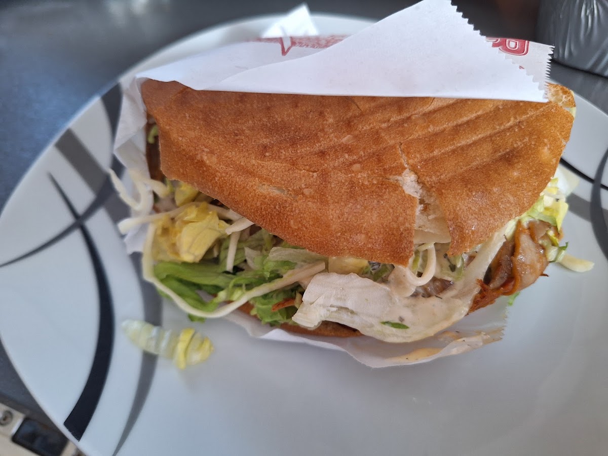 Tenur Döner Groß-Zimmern, Restaurant in Groß-Zimmern