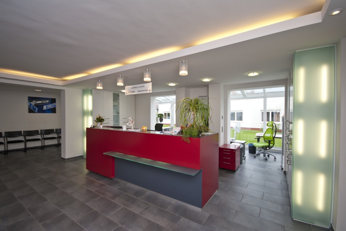 Überörtliche Berufsausübungsgemeinschaft Dres.Capelle & Kollegen, Arzt in Seligenstadt