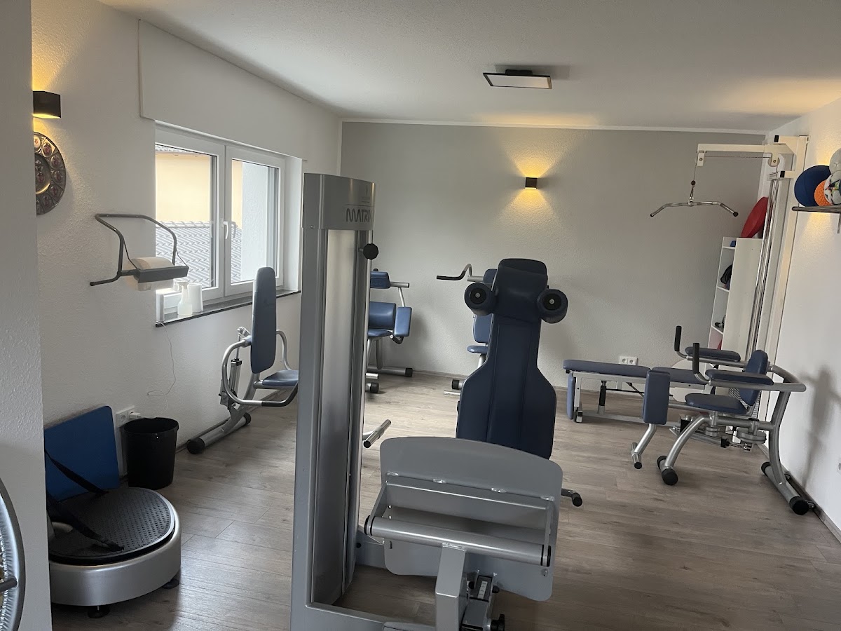 Uwe Riehm Physiotherapeut, Physiotherapie in Hungen