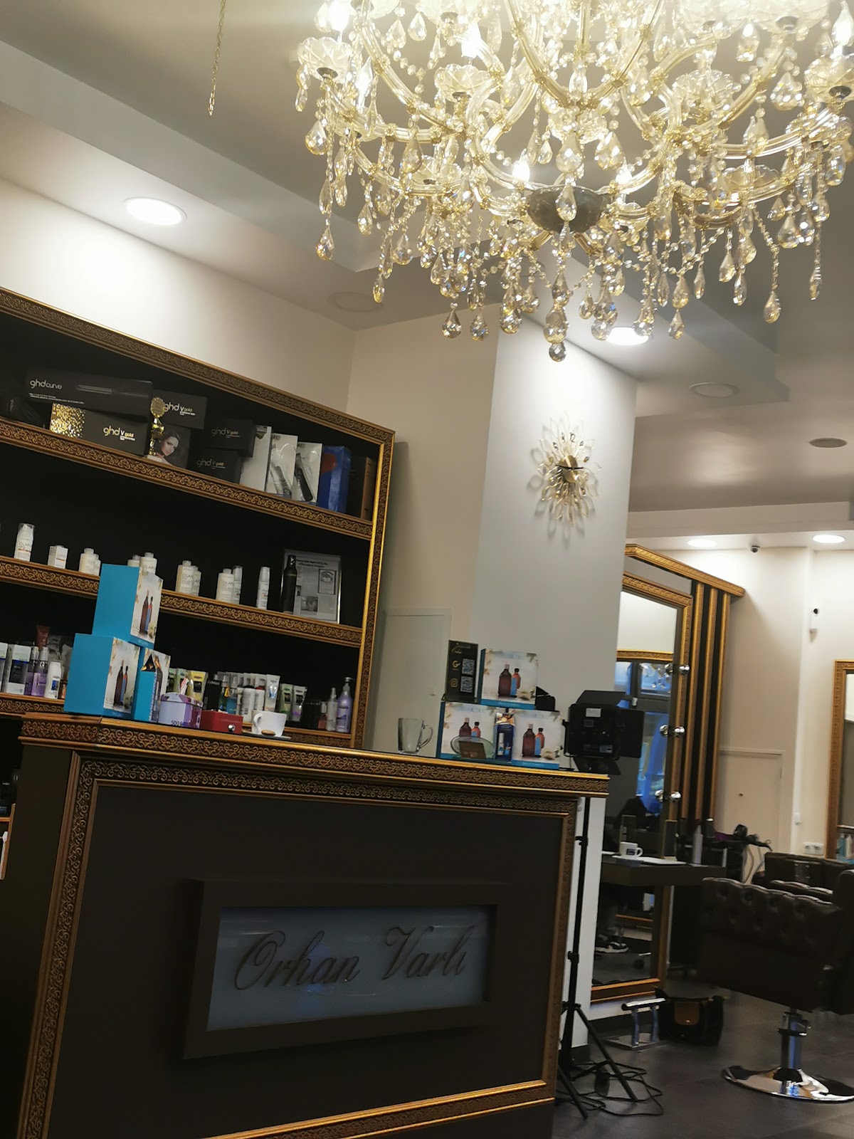 Varli Orhan . Haarstudio Varli, Friseur in Wetzlar