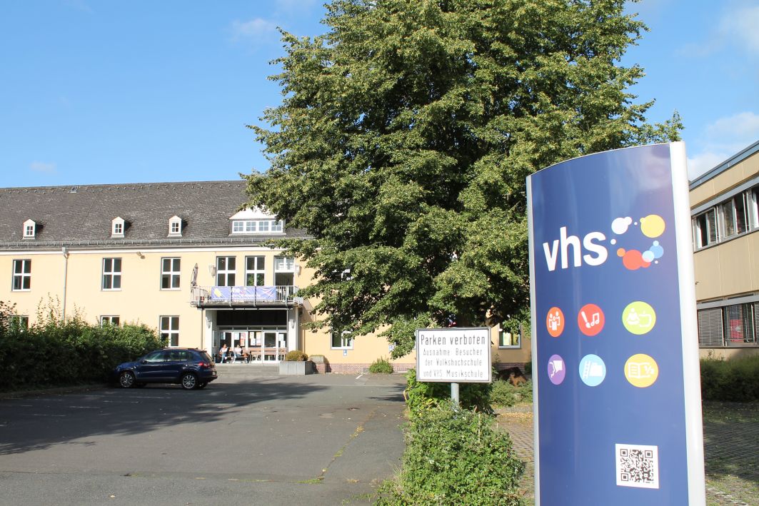 Volkshochschule Lahn-Dill, Schule in Dillenburg