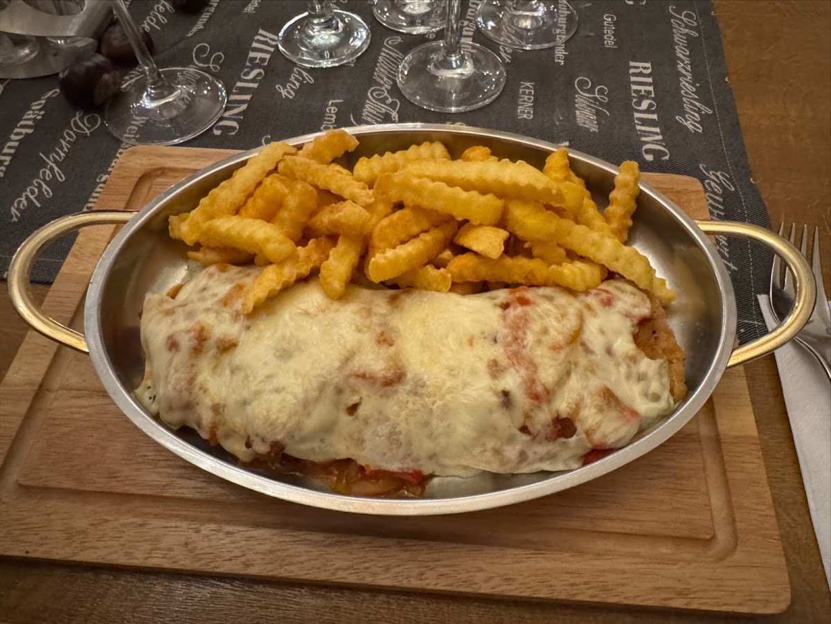 Weingut Weilbächer, Restaurant in Hochheim am Main