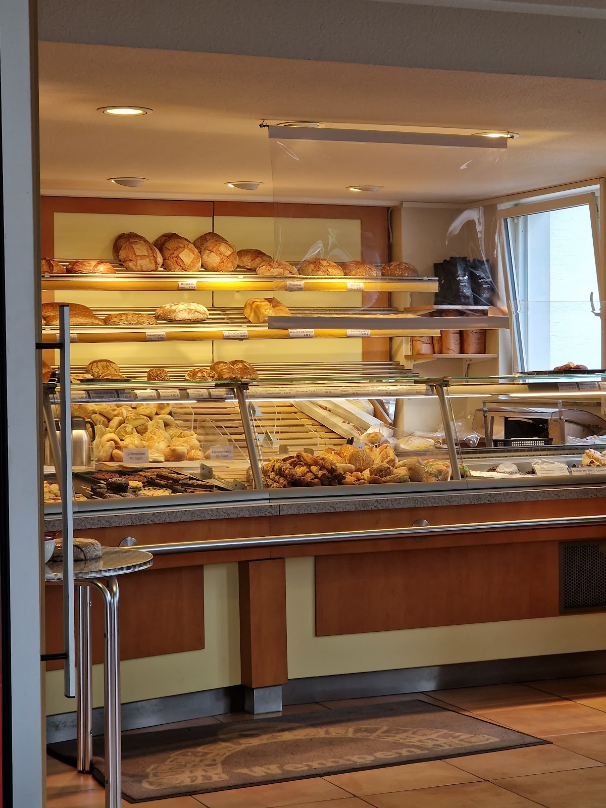 Wempen Maik, Café in Kalbach
