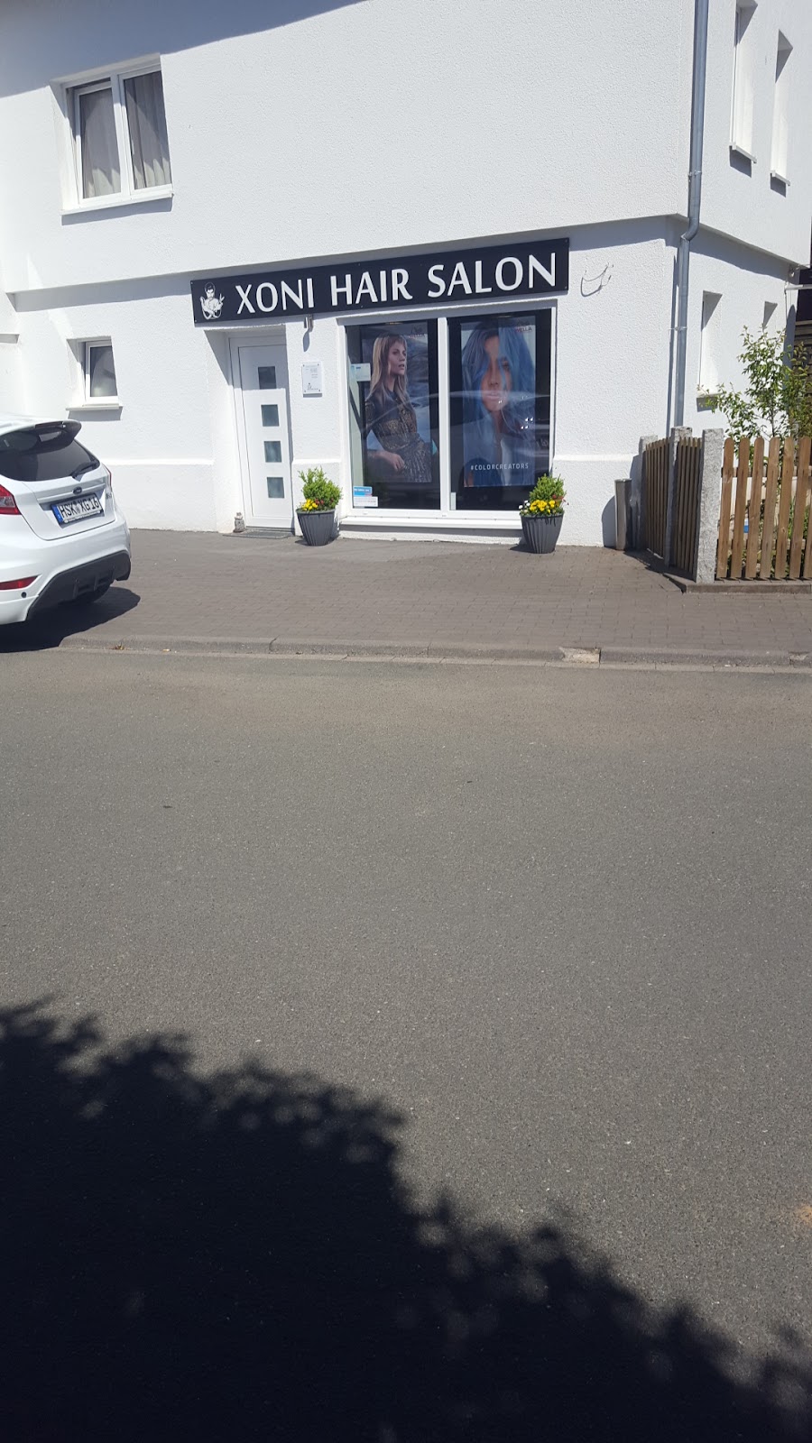 Xoni Hair Salon, Friseur in Allendorf (Eder)