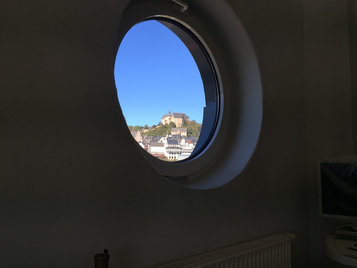 ZA Kurt Achenbach, Zahnarzt in Marburg – Foto 1 von 1