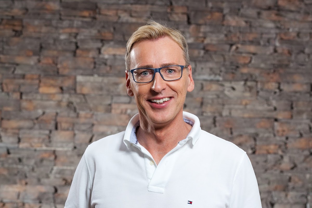 Zahnarztpraxis Dr. Carsten Axt, Zahnarzt in Hofbieber