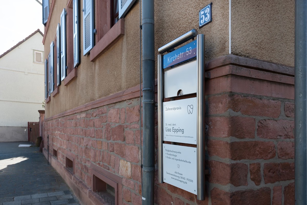 Zahnarztpraxis Dr. L. Epping M.Sc., Zahnarzt in Reinheim