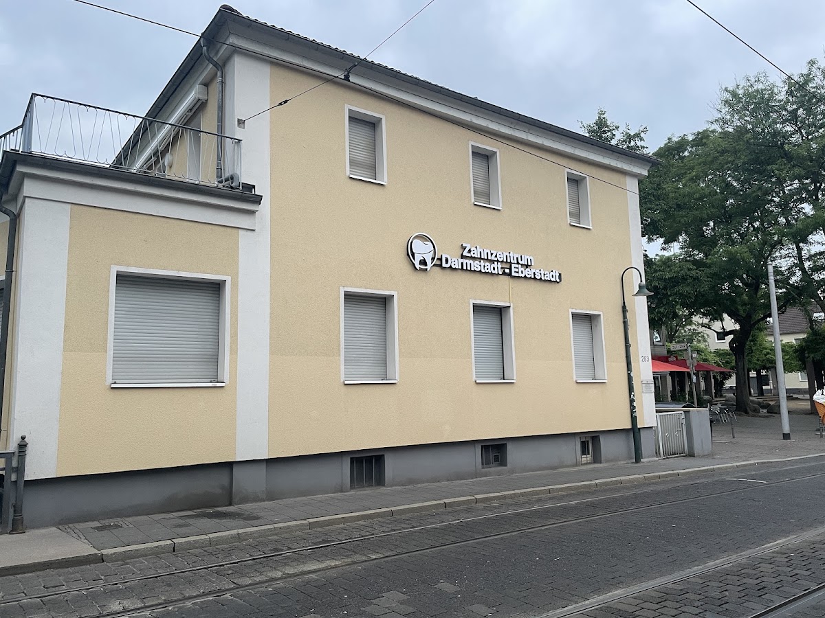 Zahnzentrum Darmstadt-Eberstadt - Mohammad Ansari, Zahnarzt in Darmstadt