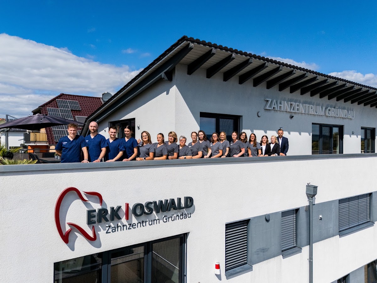 Zahnzentrum Gründau | Philipp Erk & Dr. Marvin Oswald, Zahnarzt in Gründau – Foto 1 von 1