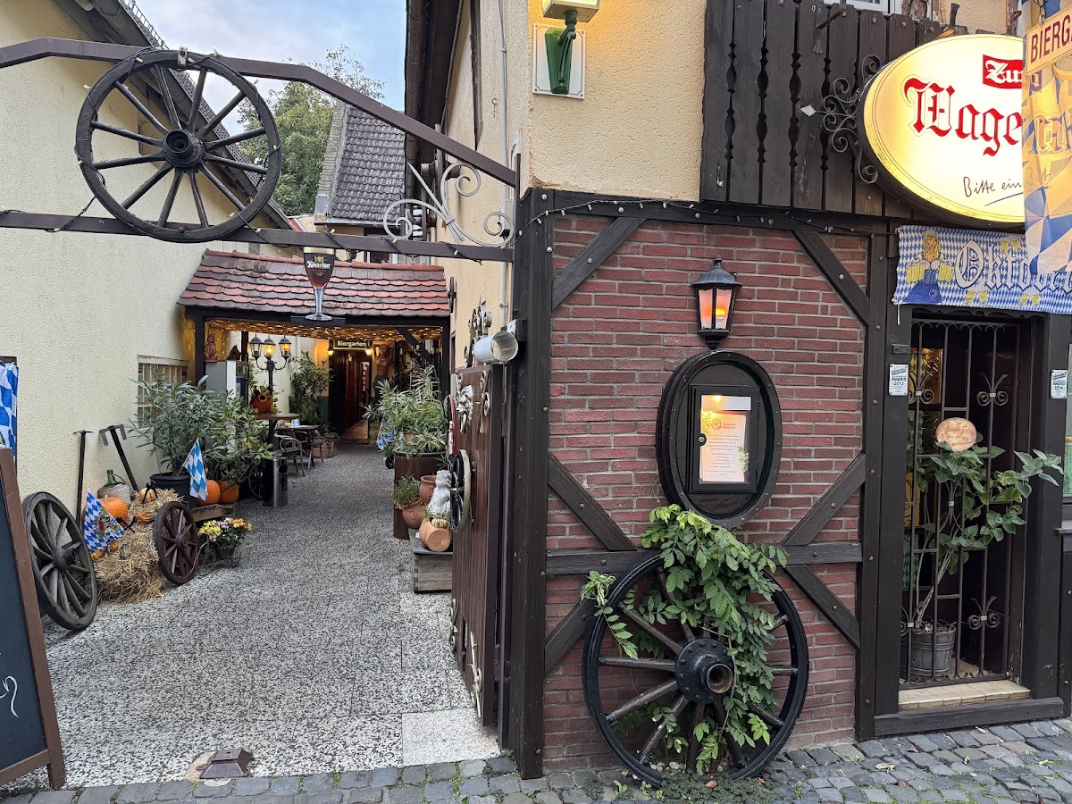Zum Wagenrad, Restaurant in Hochheim am Main – Foto 1 von 1