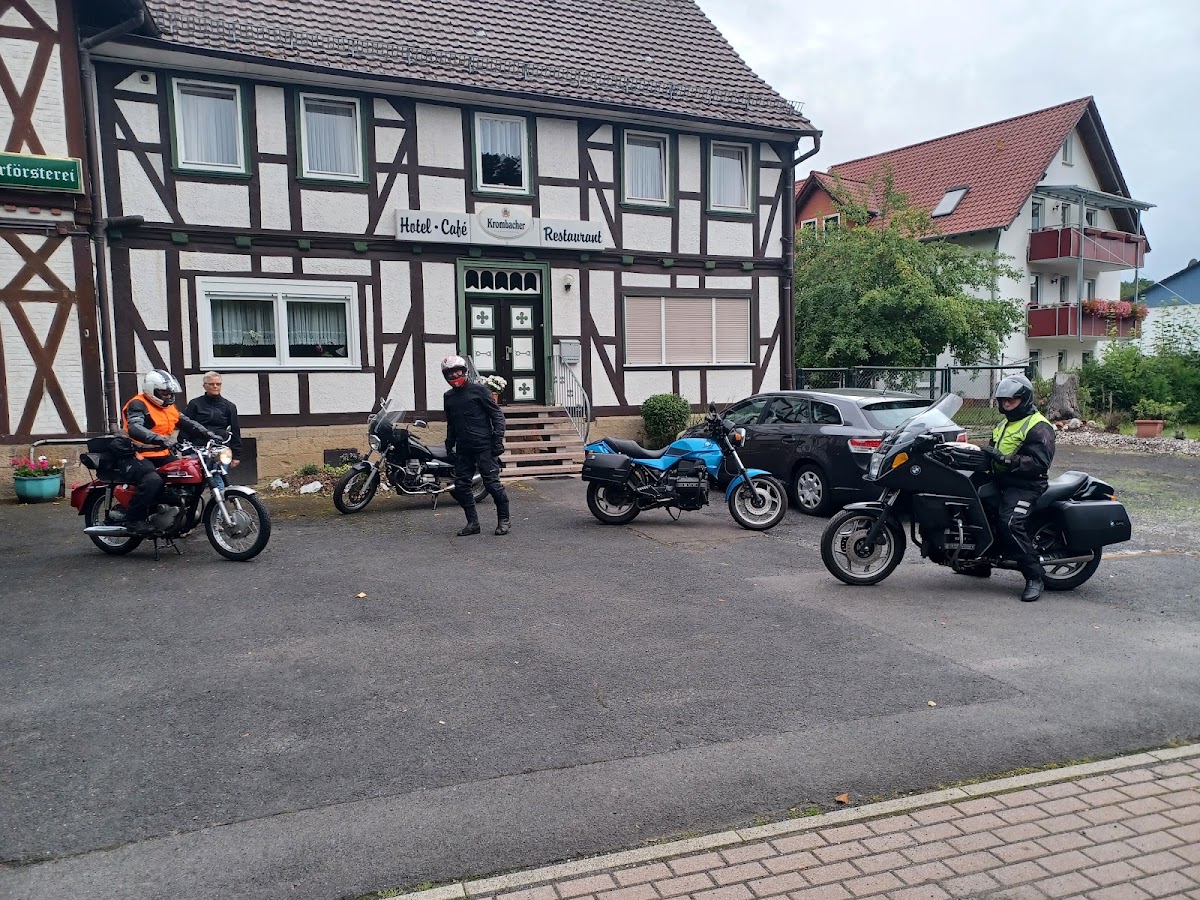 Zur Alten Oberförsterei, Hotel in Knüllwald
